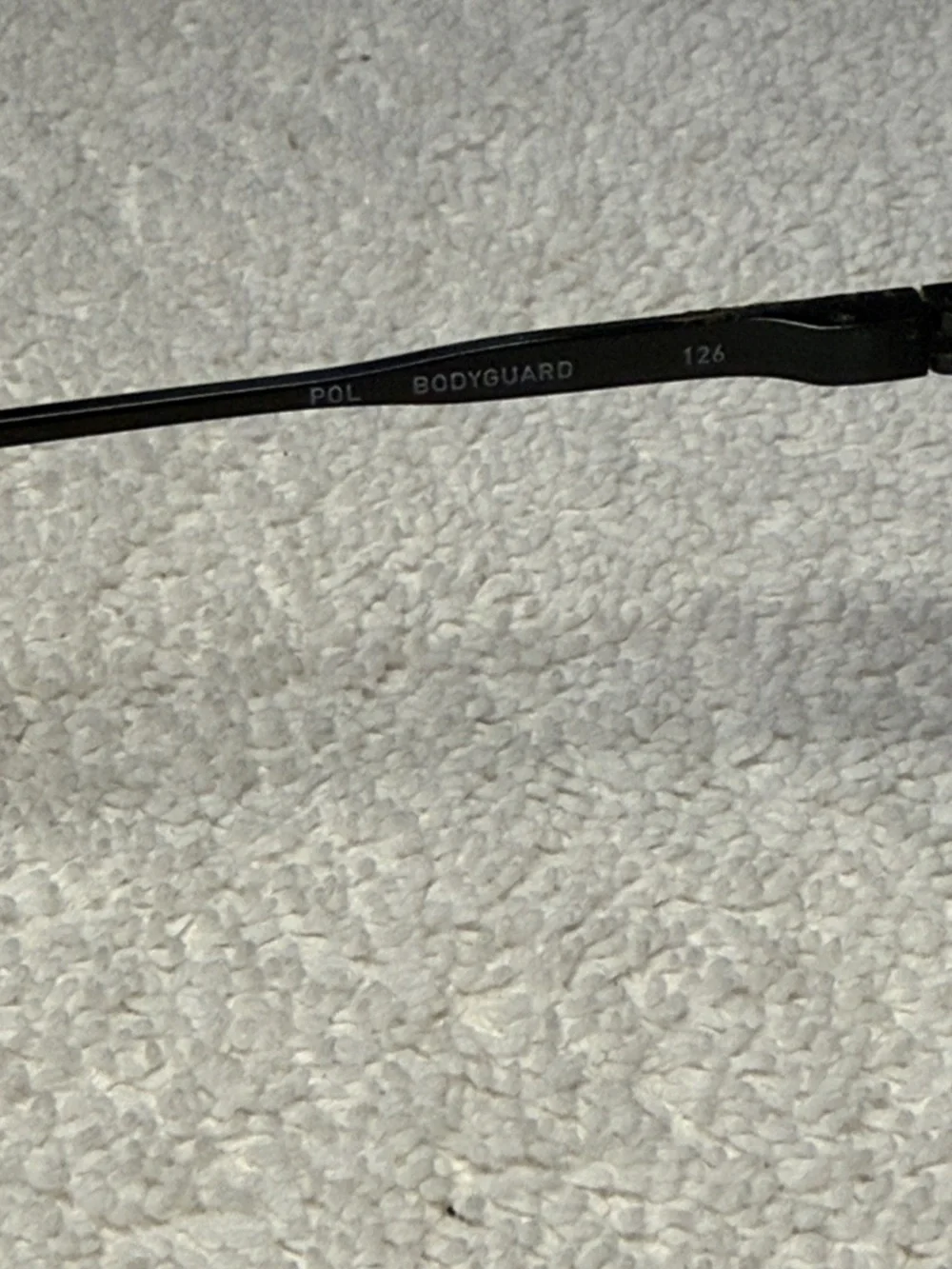 QUAY Unisex BODY GUARD Black / Black Polarized Sunglasses